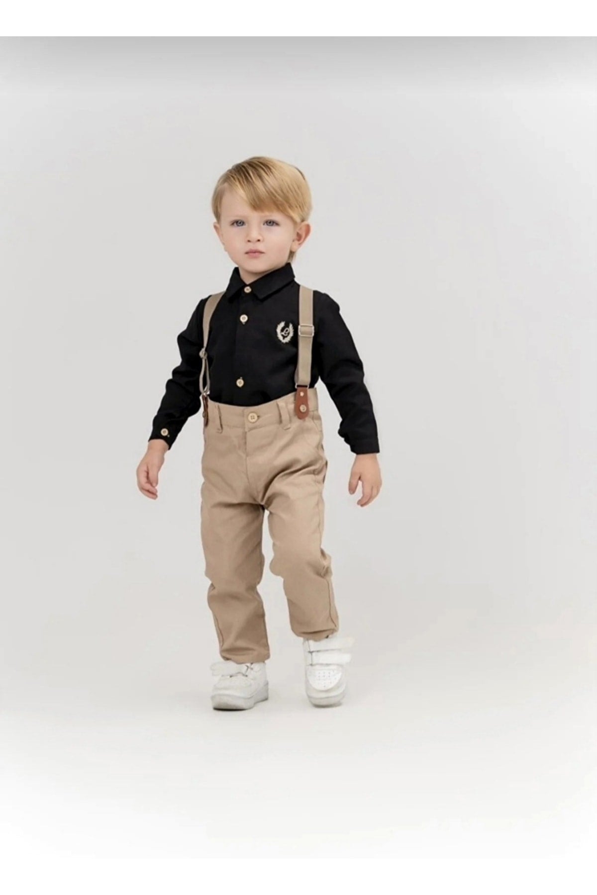 Boy/ Suspended And Bow Tie / Shirt Pants Set