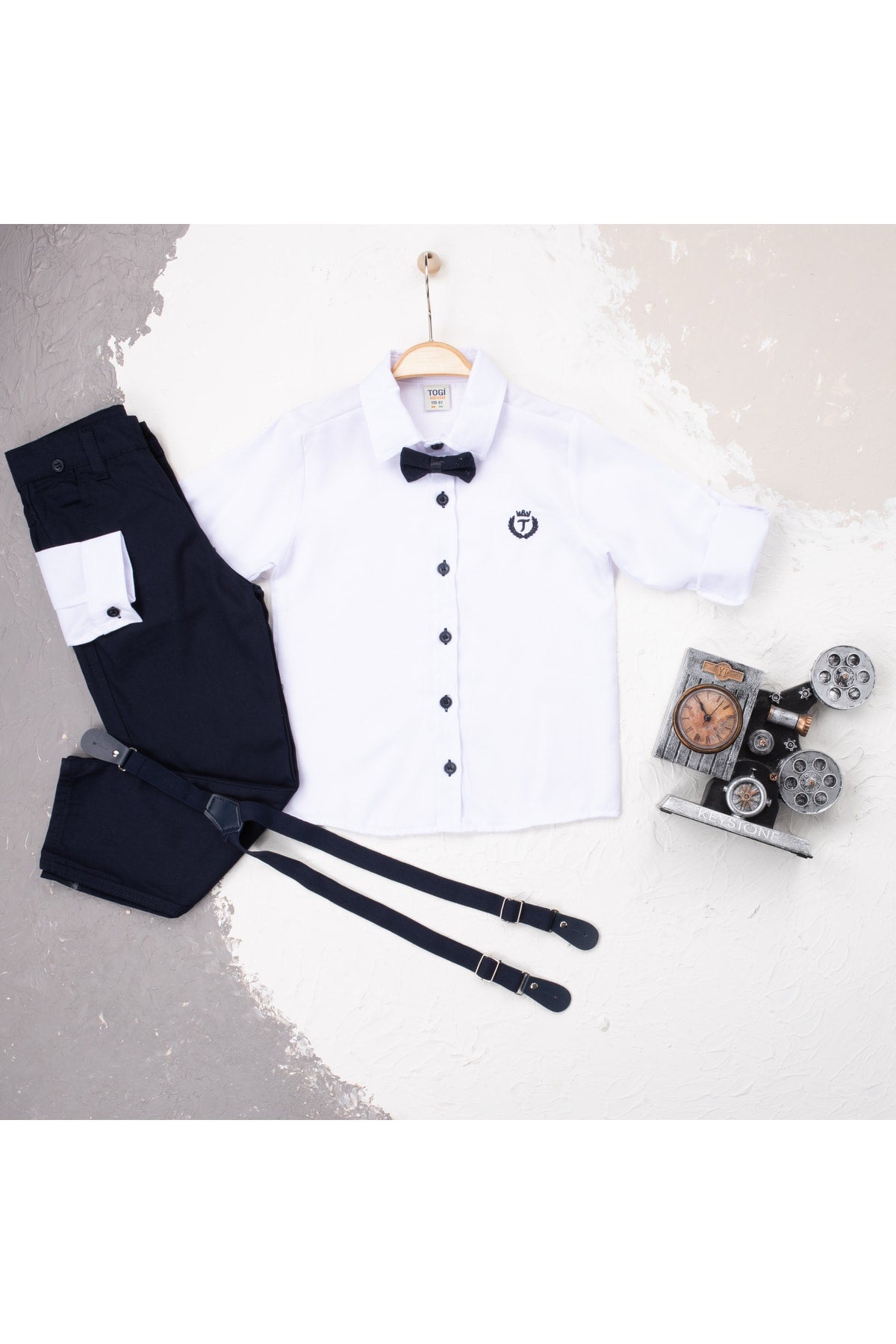 Boy/ Suspended And Bow Tie / Shirt Pants Set