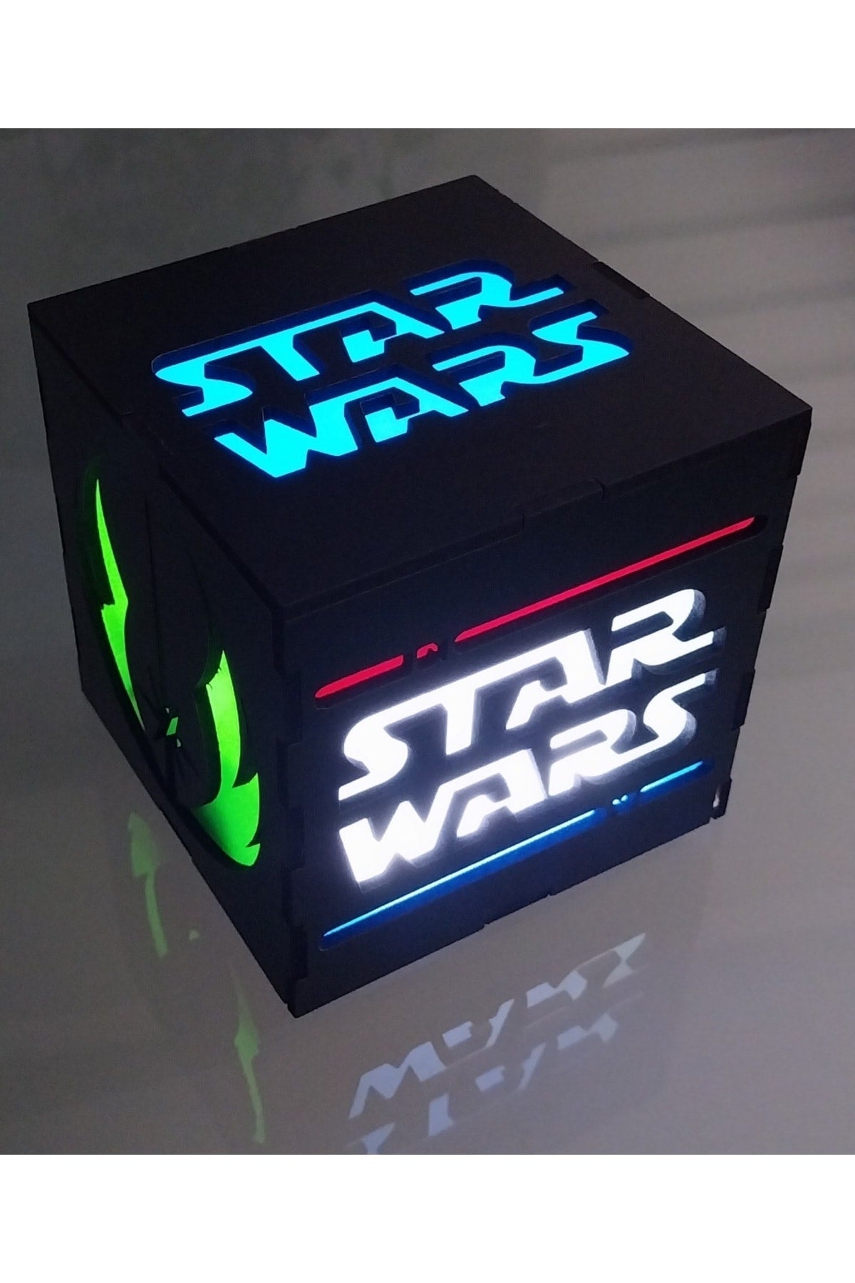 Star Wars Jedi Portable Lamp (LED LIGHT - BATTERY - WIRELESS) 9v Battery Included. A Great Gift.