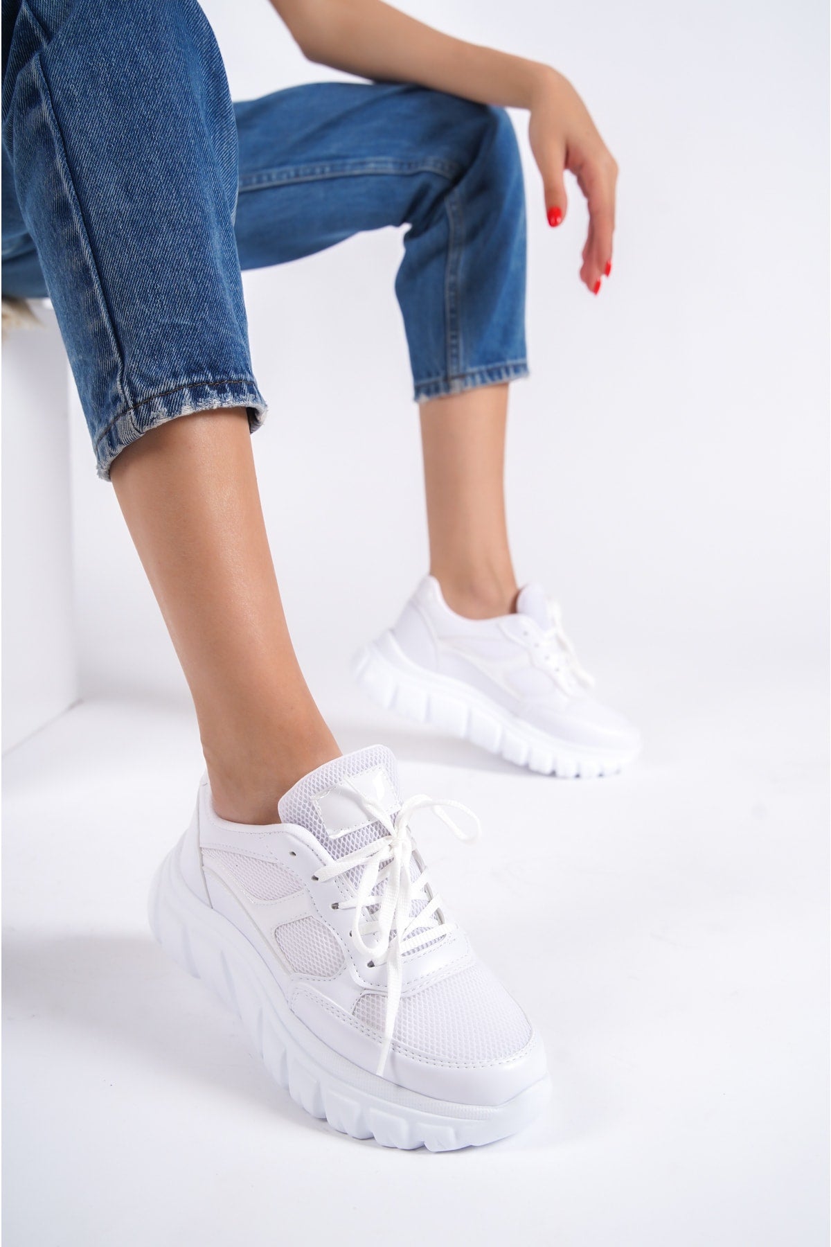 Women's Lace-Up Mesh Casual Sneaker Sneakers Rm0474