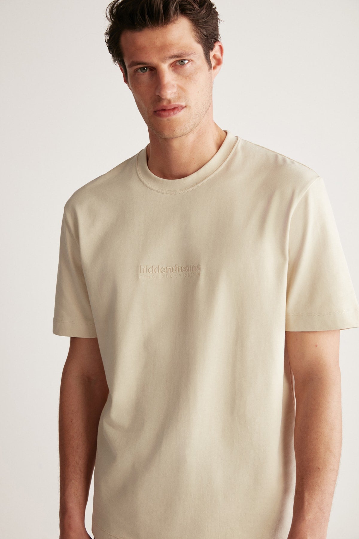 Taylor Oversize Beige T-shirt